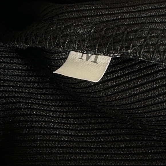 2 PC matching set SOLID BLACK MINI SKIRT and MATCHING TIE FRONT CROPPED TOP M - Picture 12 of 12